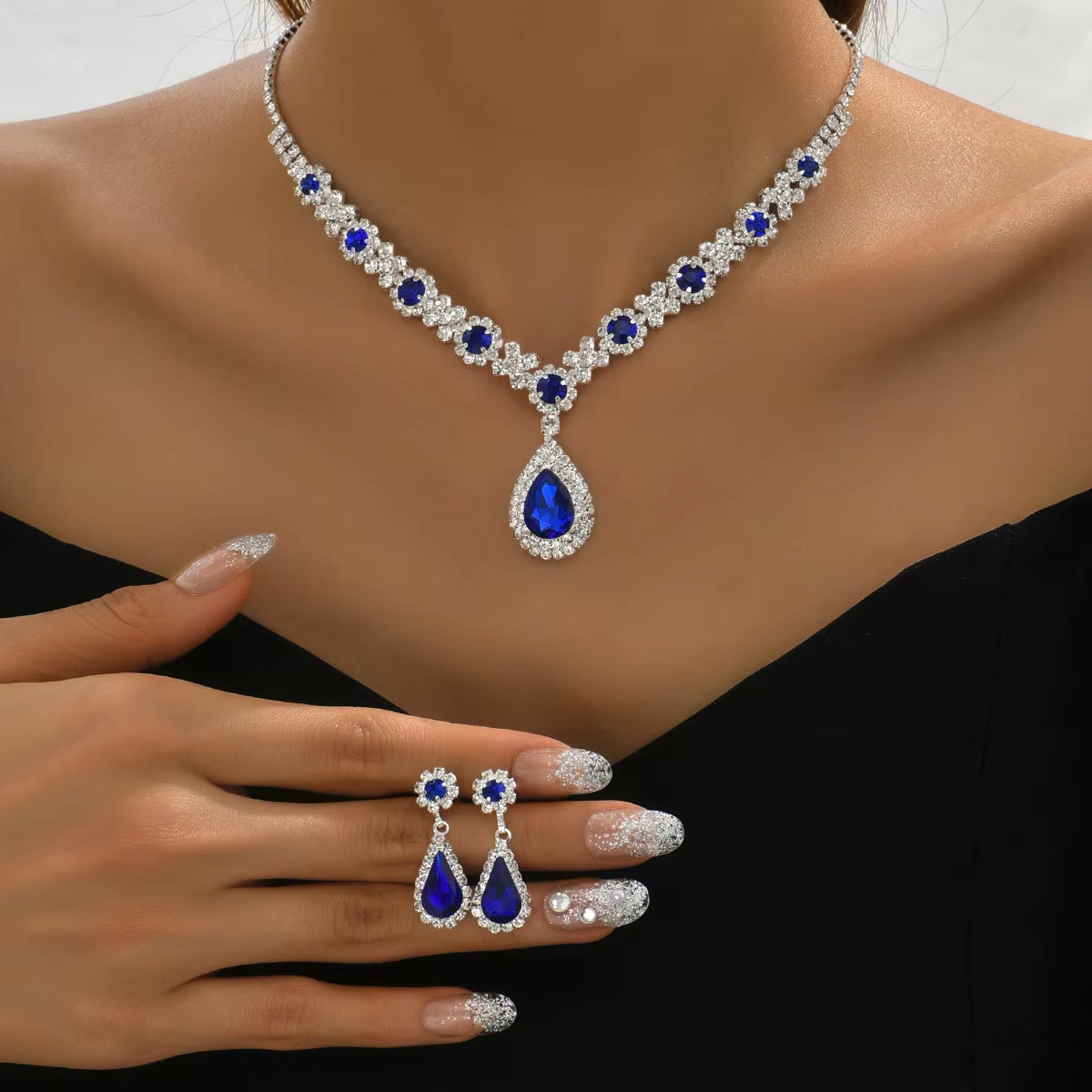 Elegant Women’s Crystal Droplet Necklace & Earring Set – Sparkling Wedding & Evening Dress Jewelry Accessories