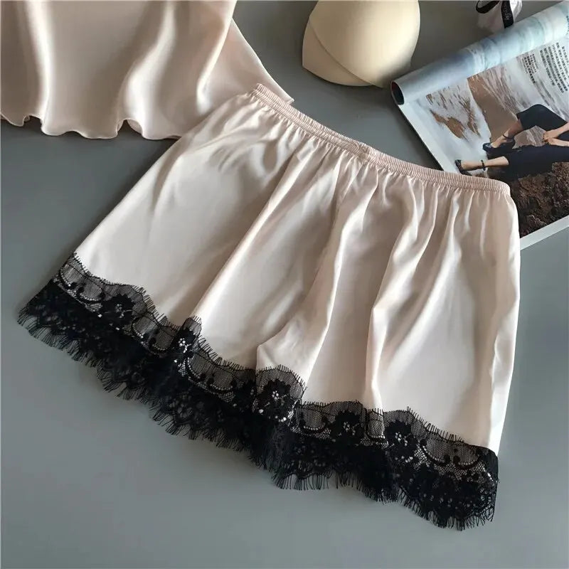 New Fashion Lace Pajama Set – V-Neck Camisole & Shorts Sleepwear for Women